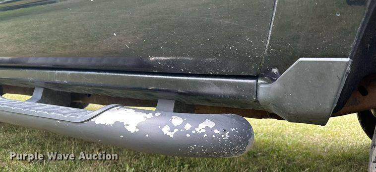 image for item MQ9338 2015 Chevrolet Silverado 1500  Crew Cab pickup truck