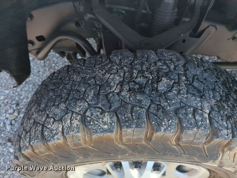 image for item MX9355 2018  Chevrolet Silverado 2500HD  Crew Cab pickup truck