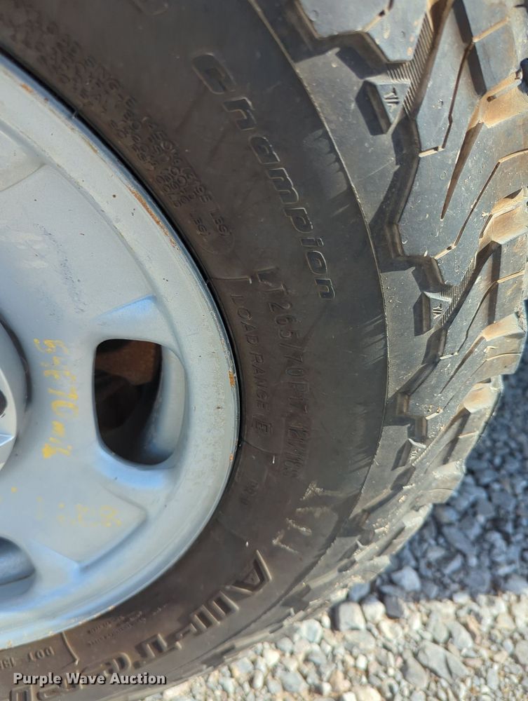 image for item MX9355 2018  Chevrolet Silverado 2500HD  Crew Cab pickup truck