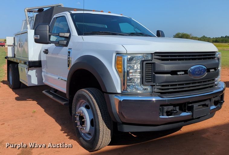 image for item MX9358 2017  Ford F550 Super Duty XL  sewer jetter truck