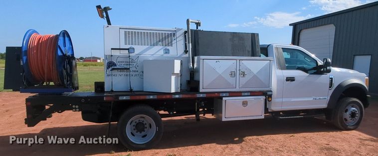 image for item MX9358 2017  Ford F550 Super Duty XL  sewer jetter truck