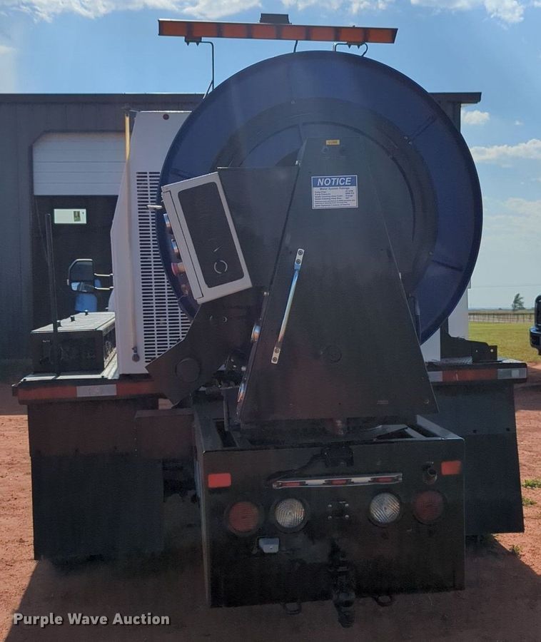 image for item MX9358 2017  Ford F550 Super Duty XL  sewer jetter truck