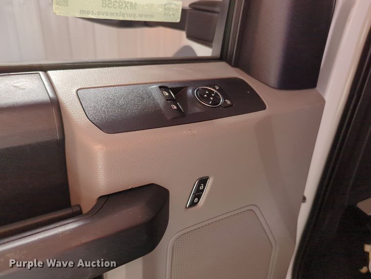 image for item MX9358 2017  Ford F550 Super Duty XL  sewer jetter truck