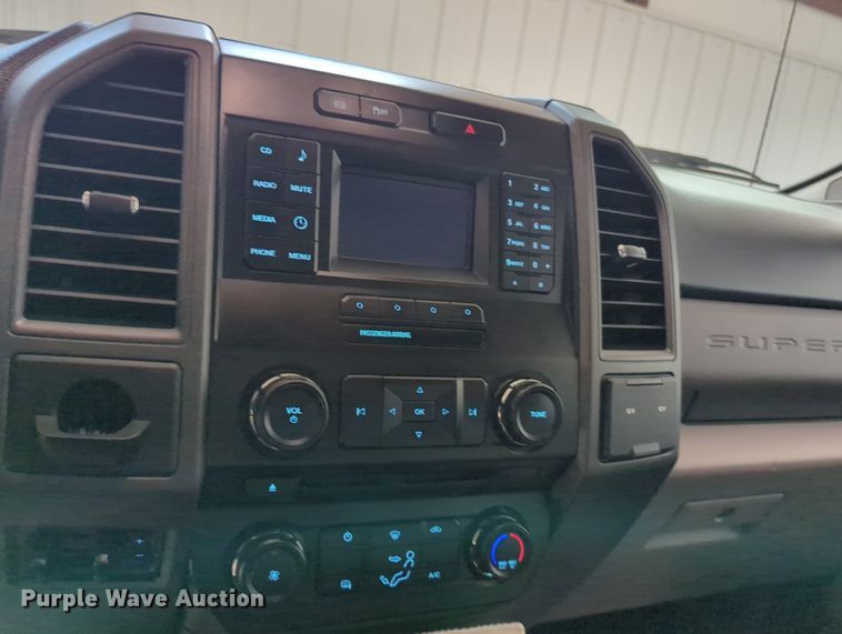 image for item MX9358 2017  Ford F550 Super Duty XL  sewer jetter truck