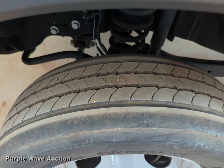 image for item MX9358 2017  Ford F550 Super Duty XL  sewer jetter truck