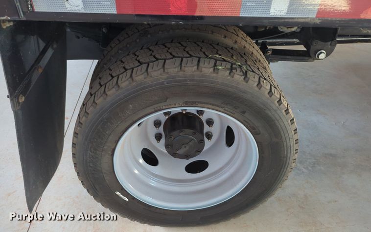 image for item MX9358 2017  Ford F550 Super Duty XL  sewer jetter truck