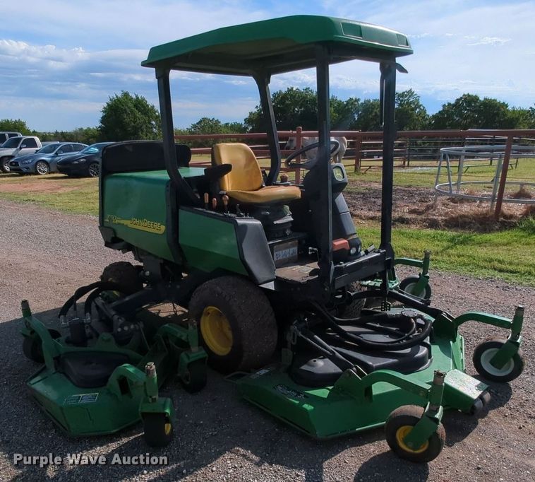 image for item MY9897 John Deere 1600 Turbo  lawn mower