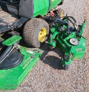 image for item MY9897 John Deere 1600 Turbo  lawn mower