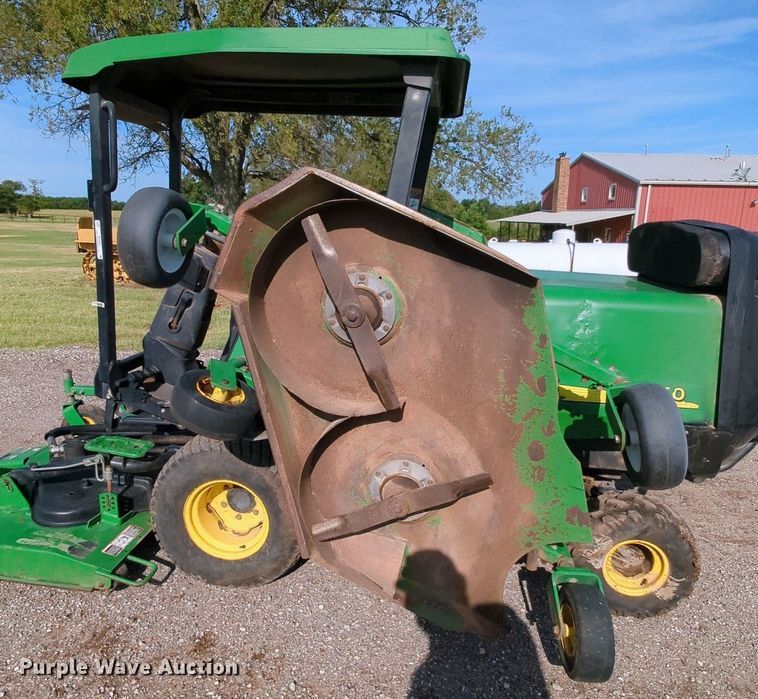 image for item MY9897 John Deere 1600 Turbo  lawn mower