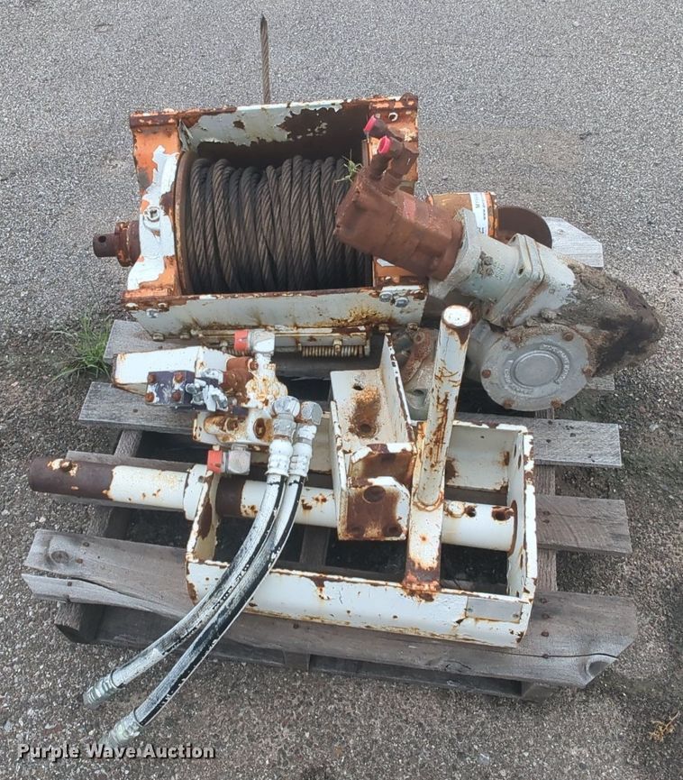 image for item MY9908 Winch