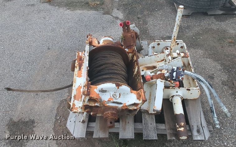 image for item MY9908 Winch