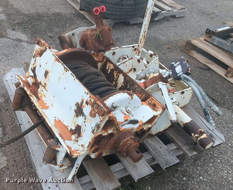 image for item MY9908 Winch