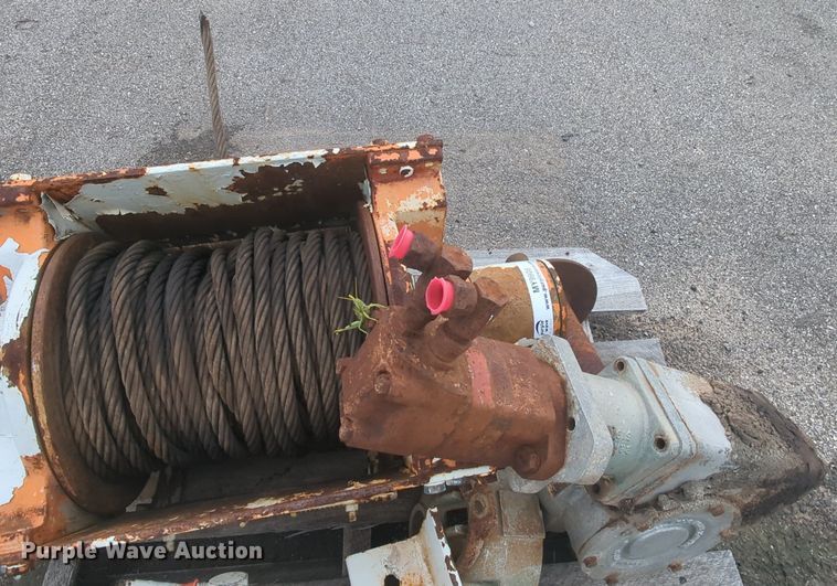 image for item MY9908 Winch