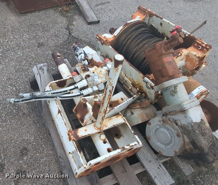 image for item MY9908 Winch