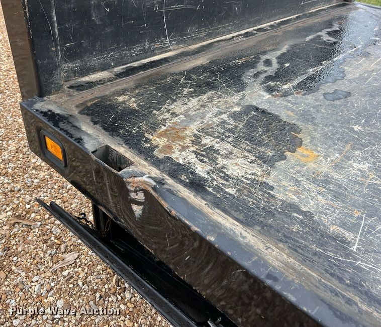 image for item NA9081 Knapheide PVMXS-113C  flatbed