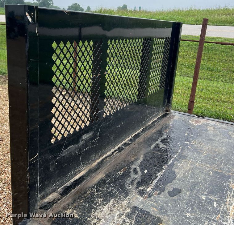 image for item NA9081 Knapheide PVMXS-113C  flatbed