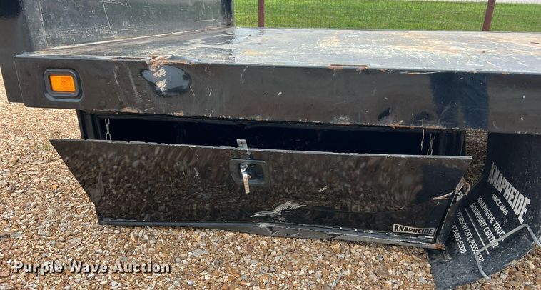 image for item NA9081 Knapheide PVMXS-113C  flatbed