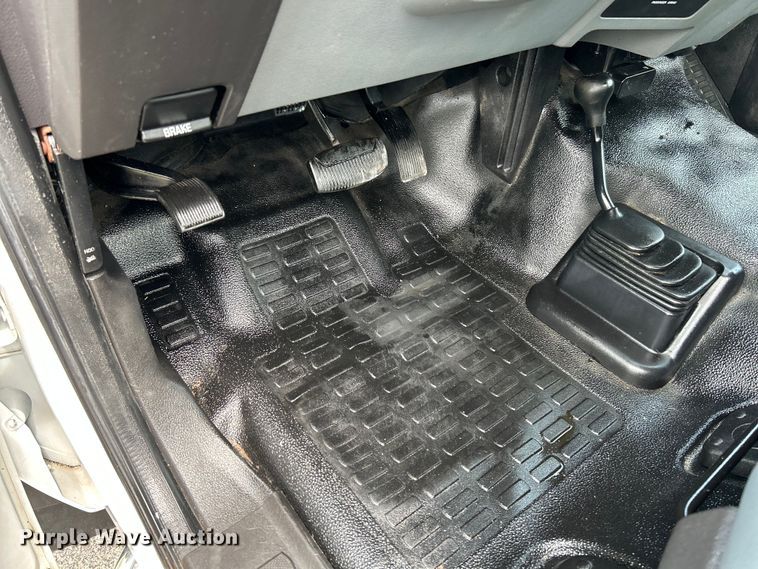 image for item NL9395 2011 Ford F550 Super Duty  utility / service truck