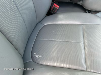 image for item NL9395 2011 Ford F550 Super Duty  utility / service truck