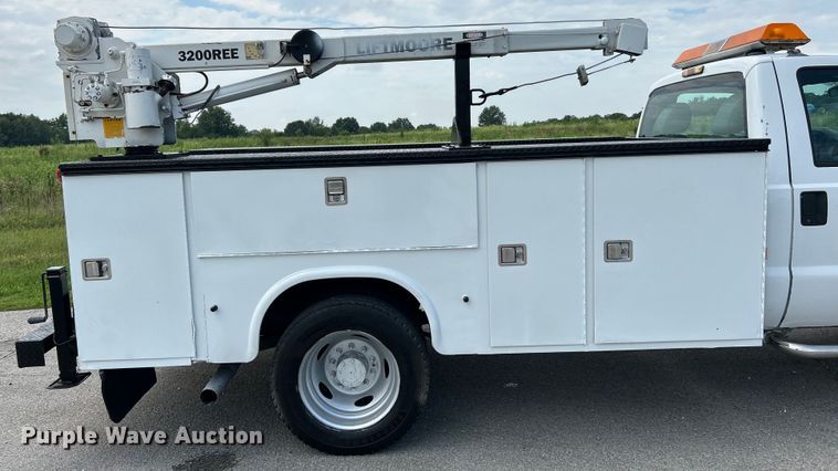 image for item NL9395 2011 Ford F550 Super Duty  utility / service truck