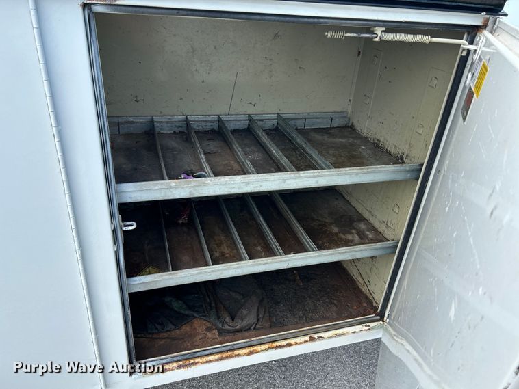 image for item NL9395 2011 Ford F550 Super Duty  utility / service truck