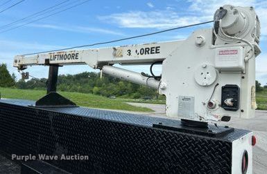 image for item NL9395 2011 Ford F550 Super Duty  utility / service truck