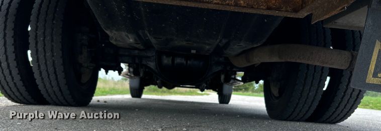 image for item NL9395 2011 Ford F550 Super Duty  utility / service truck