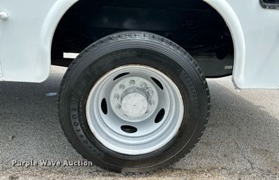 image for item NL9395 2011 Ford F550 Super Duty  utility / service truck