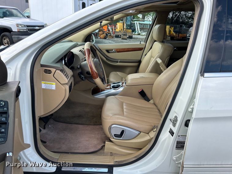 image for item NL9406 2008 Mercedes Benz R350  SUV