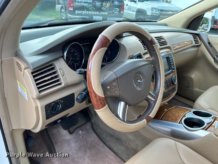 image for item NL9406 2008 Mercedes Benz R350  SUV