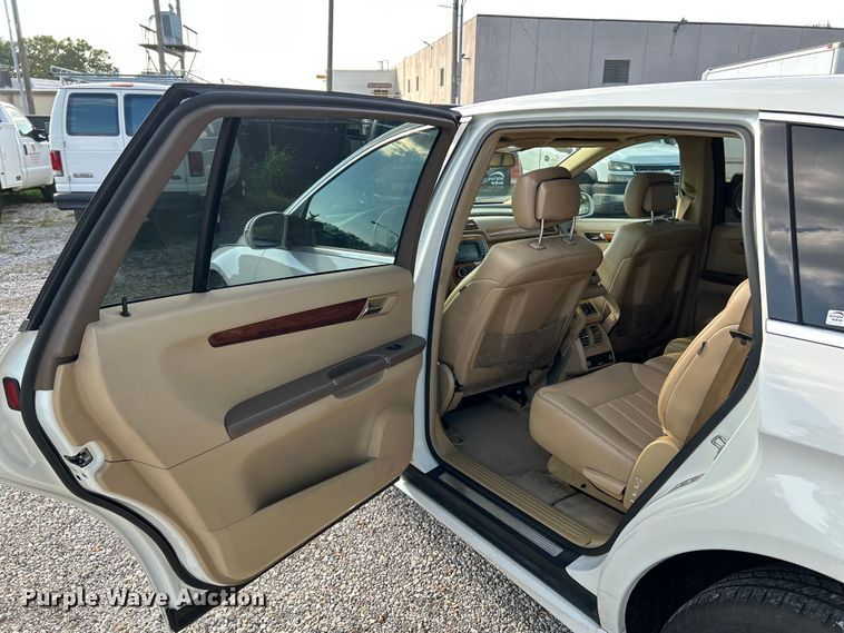 image for item NL9406 2008 Mercedes Benz R350  SUV