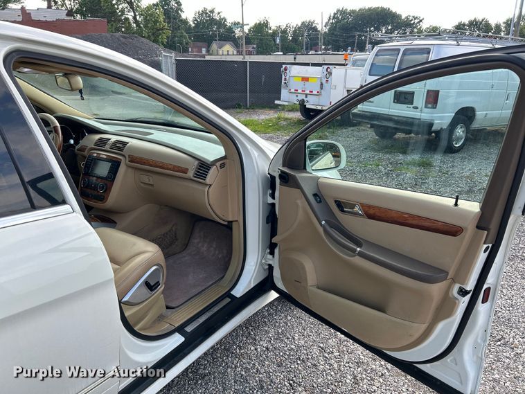 image for item NL9406 2008 Mercedes Benz R350  SUV