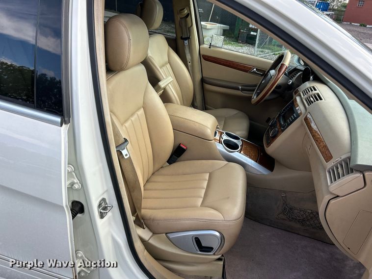 image for item NL9406 2008 Mercedes Benz R350  SUV