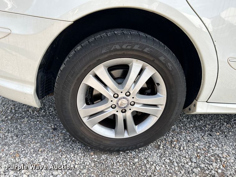 image for item NL9406 2008 Mercedes Benz R350  SUV