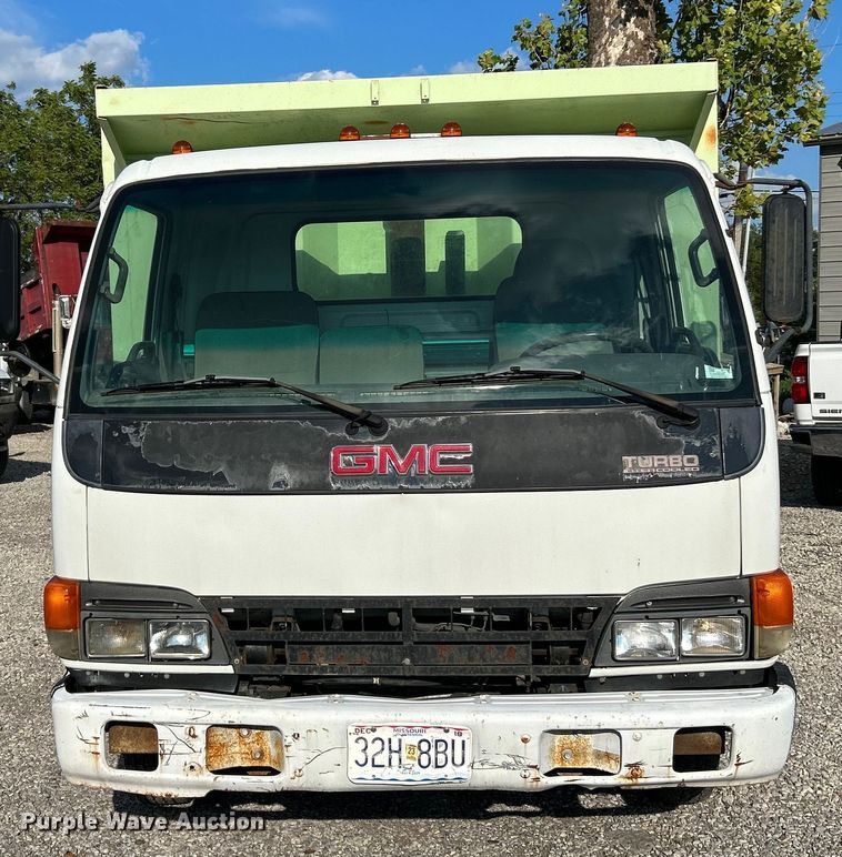 image for item NL9407 2002 GMC W4500  dump truck