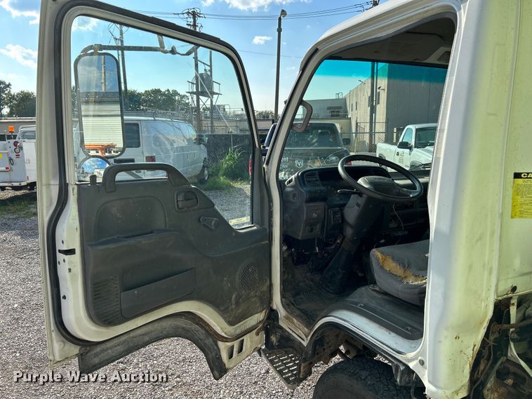 image for item NL9407 2002 GMC W4500  dump truck