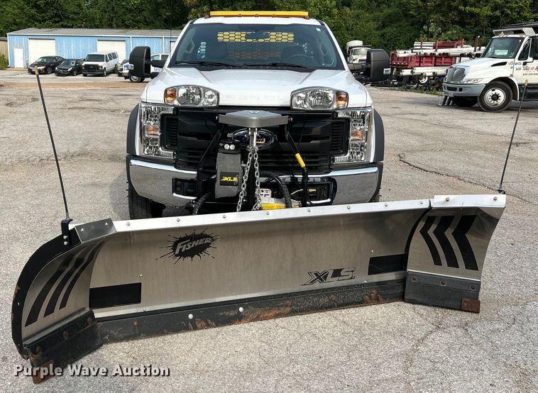 image for item NL9410 2019 Ford F550 Super Duty XL  flatbed truck