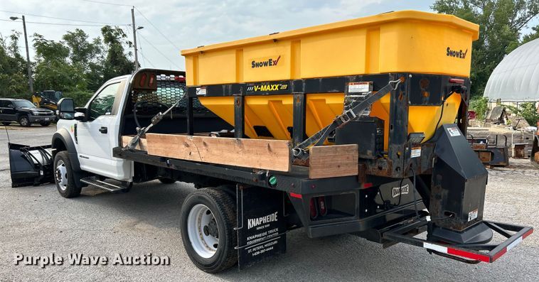 image for item NL9410 2019 Ford F550 Super Duty XL  flatbed truck