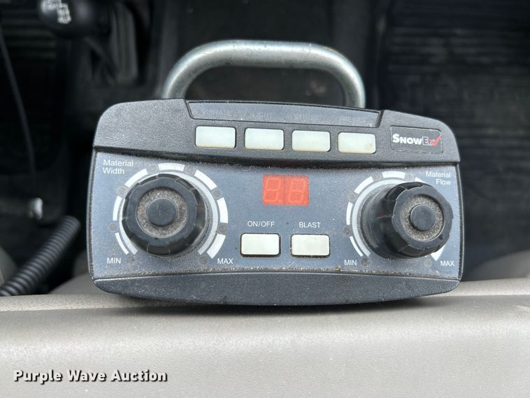 image for item NL9410 2019 Ford F550 Super Duty XL  flatbed truck