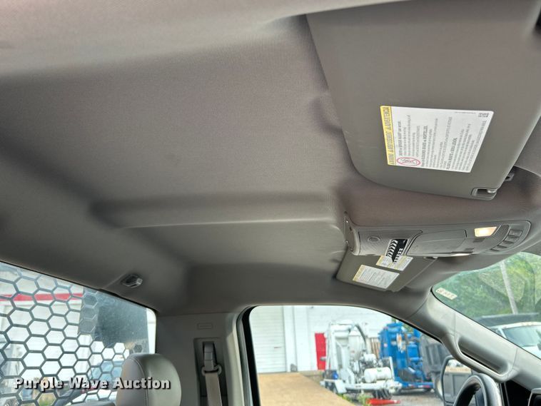 image for item NL9410 2019 Ford F550 Super Duty XL  flatbed truck