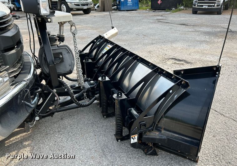 image for item NL9410 2019 Ford F550 Super Duty XL  flatbed truck