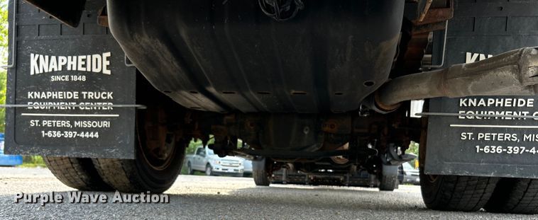 image for item NL9410 2019 Ford F550 Super Duty XL  flatbed truck