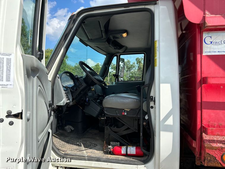 image for item NL9411 2007 International 4300  dump truck