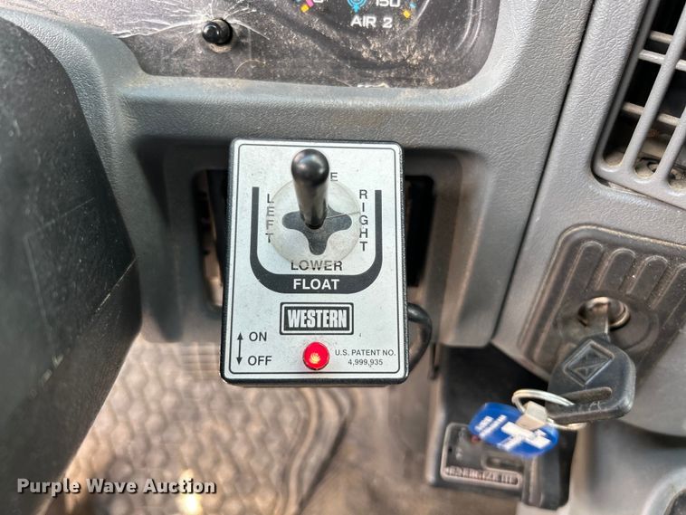 image for item NL9411 2007 International 4300  dump truck