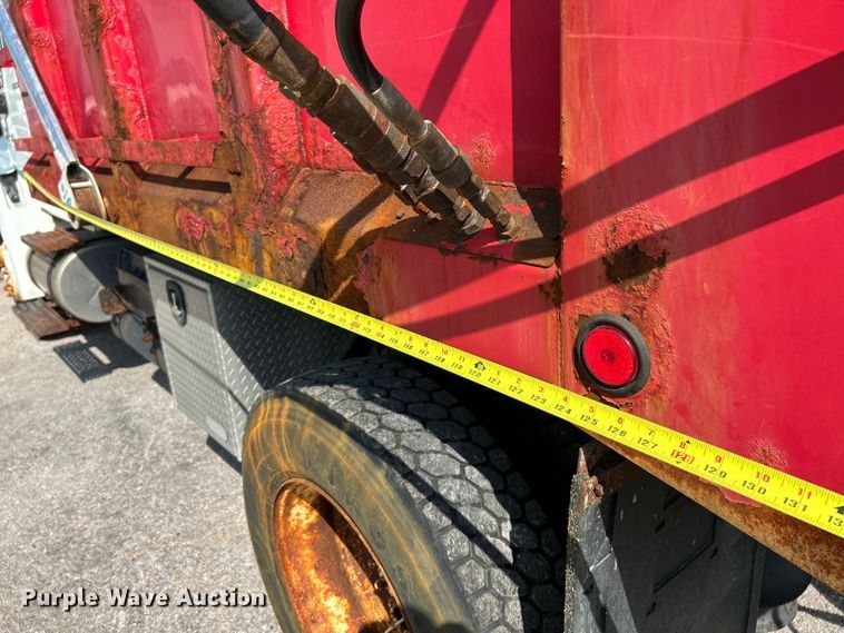 image for item NL9411 2007 International 4300  dump truck