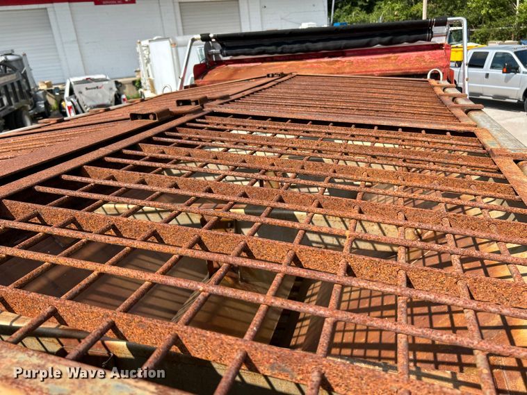 image for item NL9411 2007 International 4300  dump truck