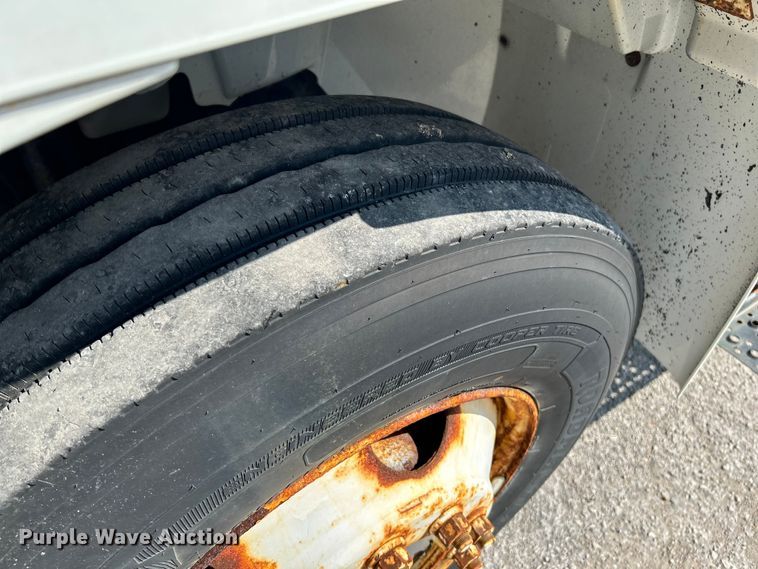 image for item NL9411 2007 International 4300  dump truck