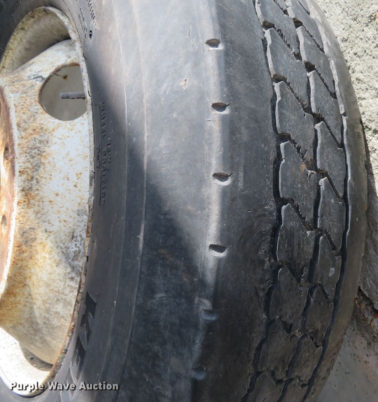 image for item NL9411 2007 International 4300  dump truck