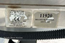 image for item NL9413 2015 Ford F350 Super Duty XLT  Crew Cab pickup truck