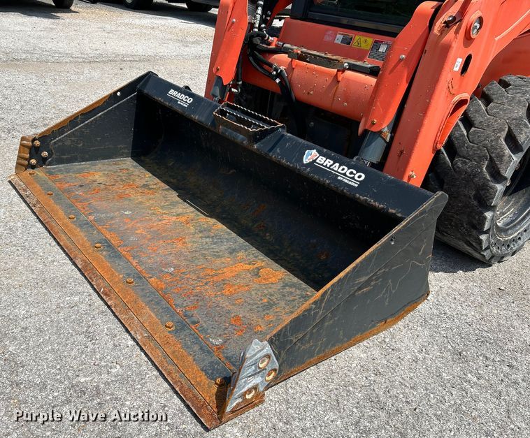 image for item NL9414 2017 Kubota SSV75  skid steer loader